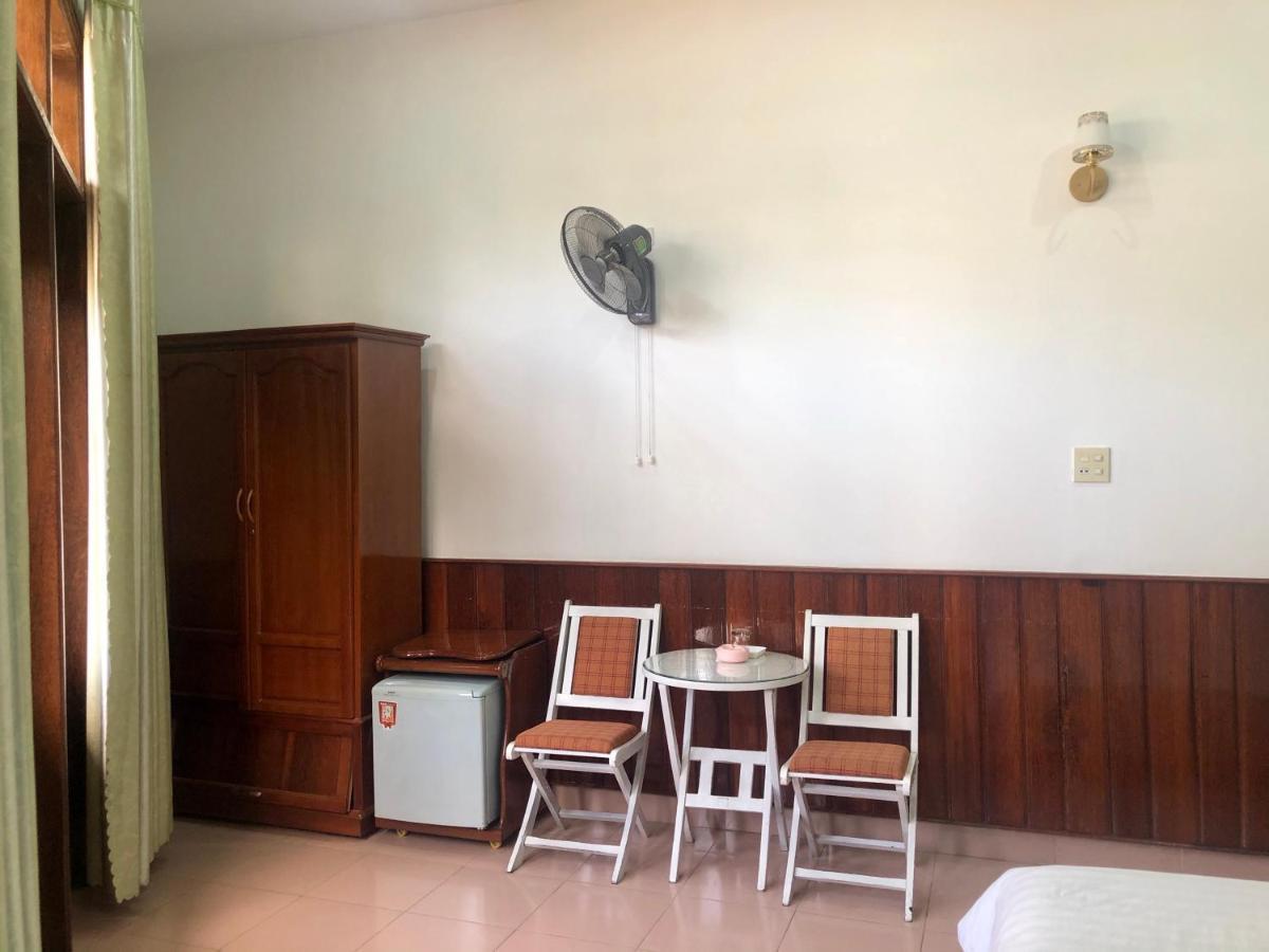 Hai Huong Hotel Quy Nhon Buitenkant foto