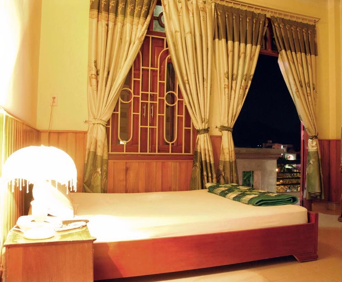 Hai Huong Hotel Quy Nhon Buitenkant foto
